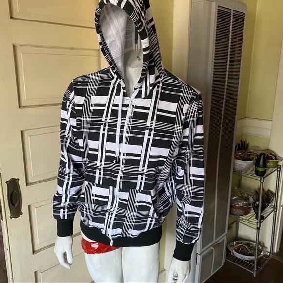 Hoodie Buddies hoodie with earbuds - Picture 6 of 11